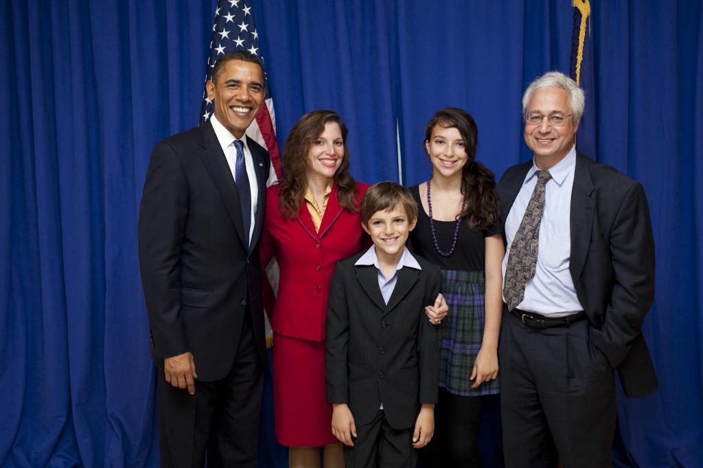 President Obama w Kim, Sarah, Alex and Robert A great once-in-a-lifetime experience