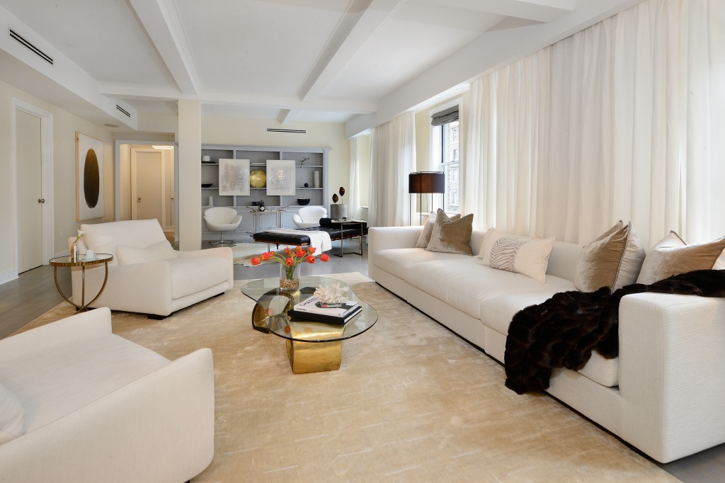 Living room of the fabulous homes NY Junior League Fall House Tour